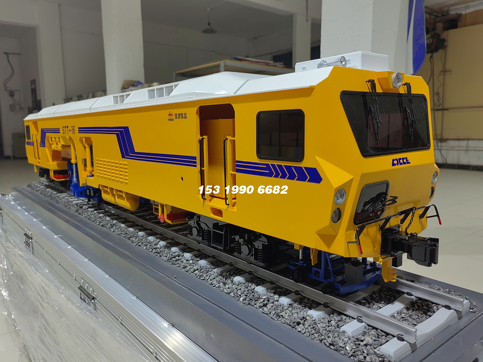 工業(yè)機械模型